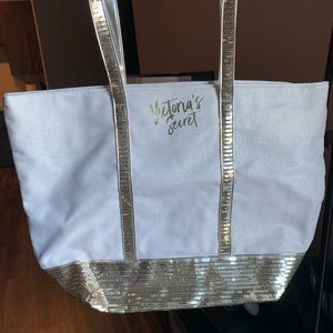 Victoria’s Secret Tote bag